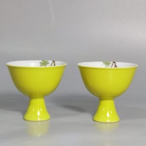 Qing Dynasty Yongzheng a pair of goblets with pastel flowers and birds