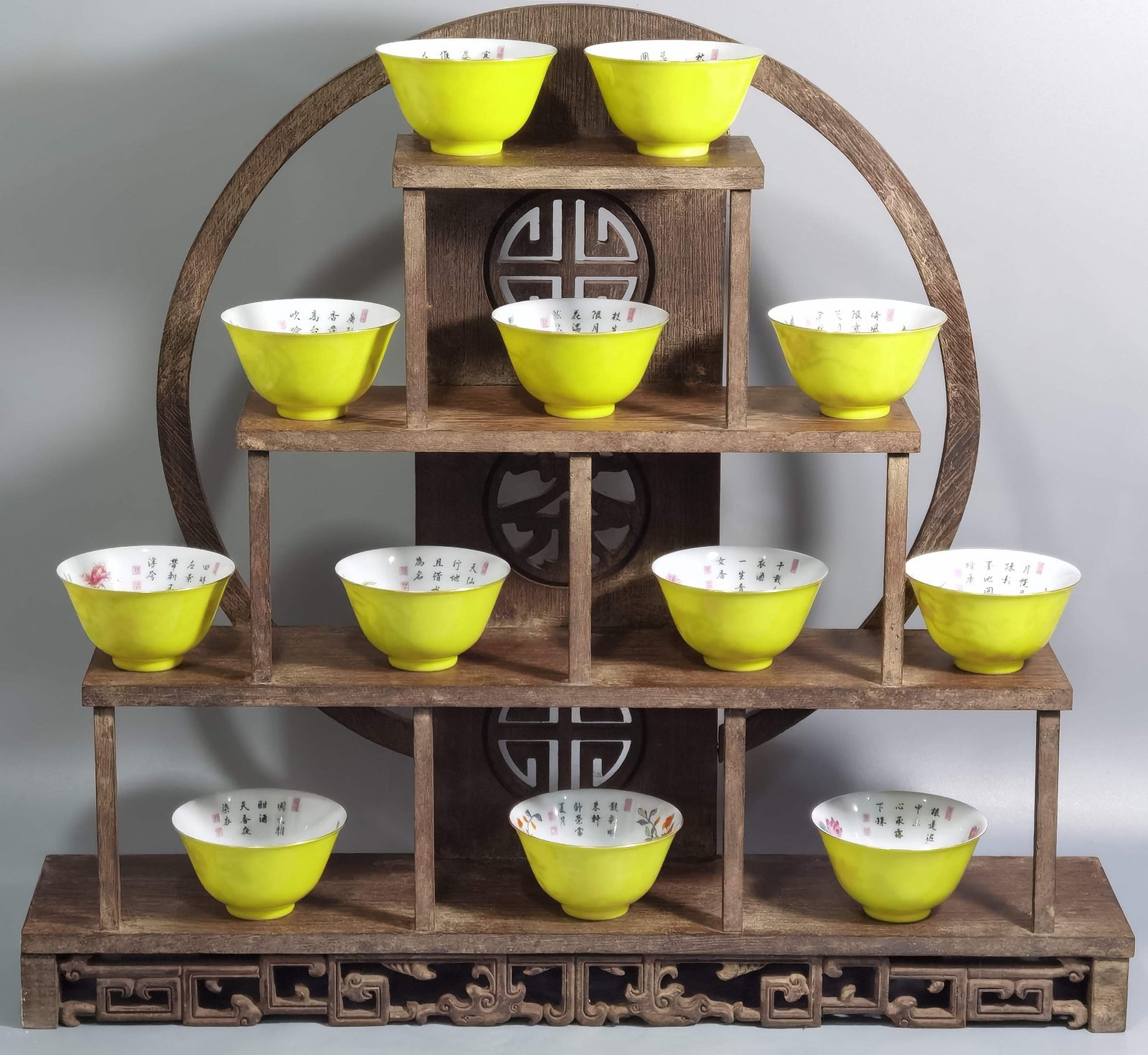 Qing Dynasty Yongzheng a set of enamel twelve flower gods with lemon yellow glaze flower gods cups