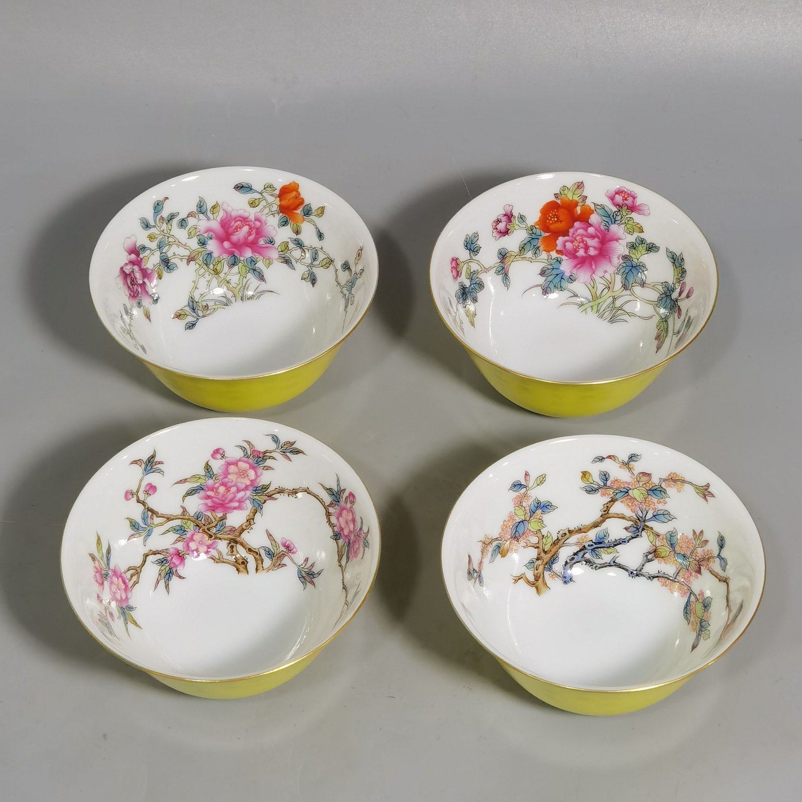Qing Dynasty Yongzheng a set of enamel twelve flower gods with lemon yellow glaze flower gods cups