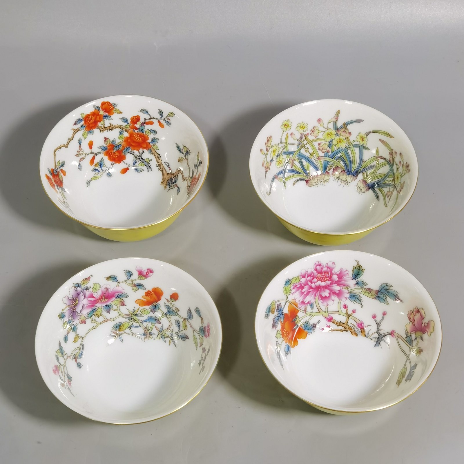 Qing Dynasty Yongzheng a set of enamel twelve flower gods with lemon yellow glaze flower gods cups