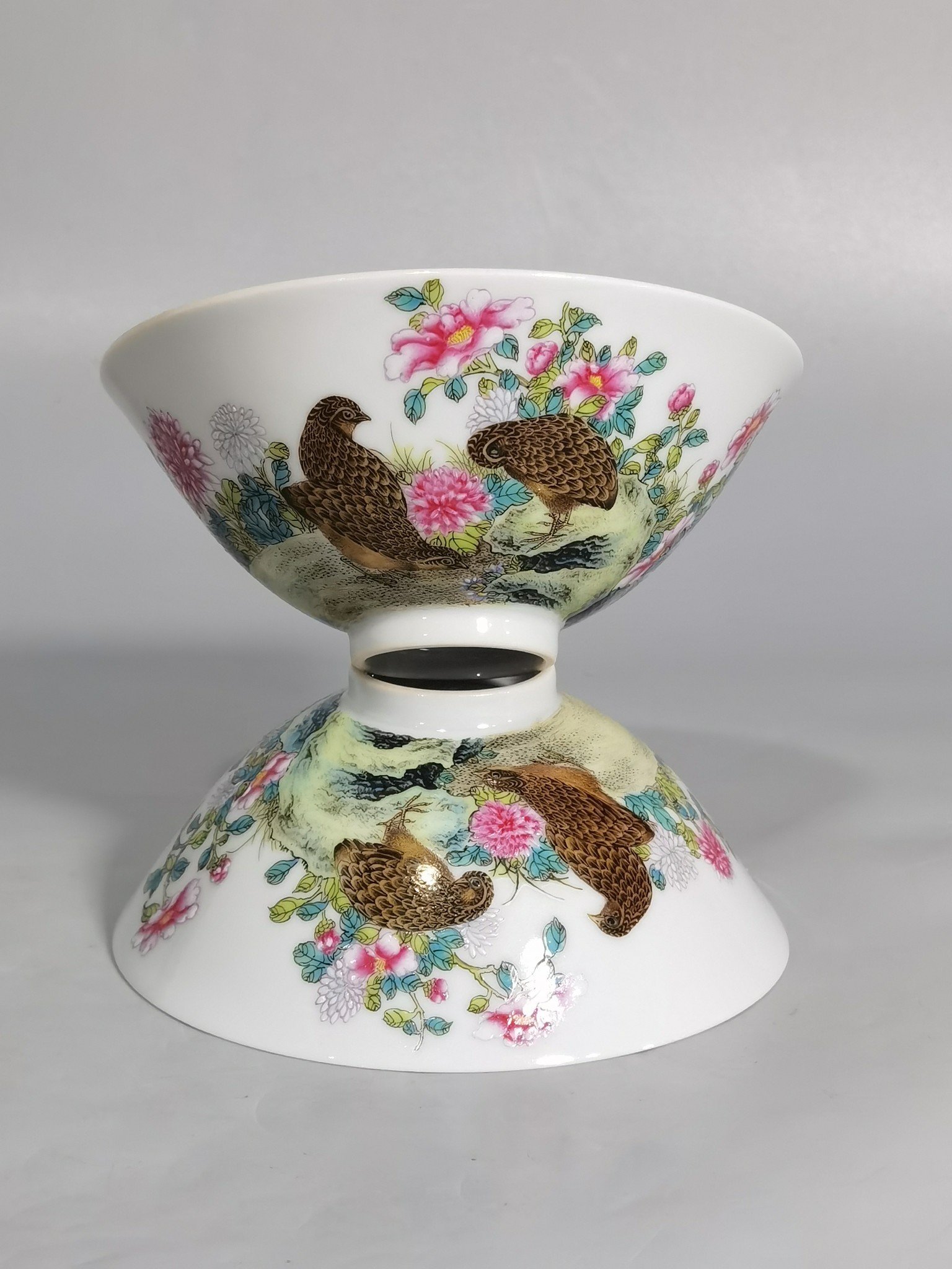 Qing Dynasty Yongzheng Enamel Anjule Concealed Dragon Pattern Concealed Cup