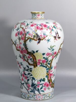 Qing Dynasty Yongzheng enamel plum vase with peach blossoms and magpie poems