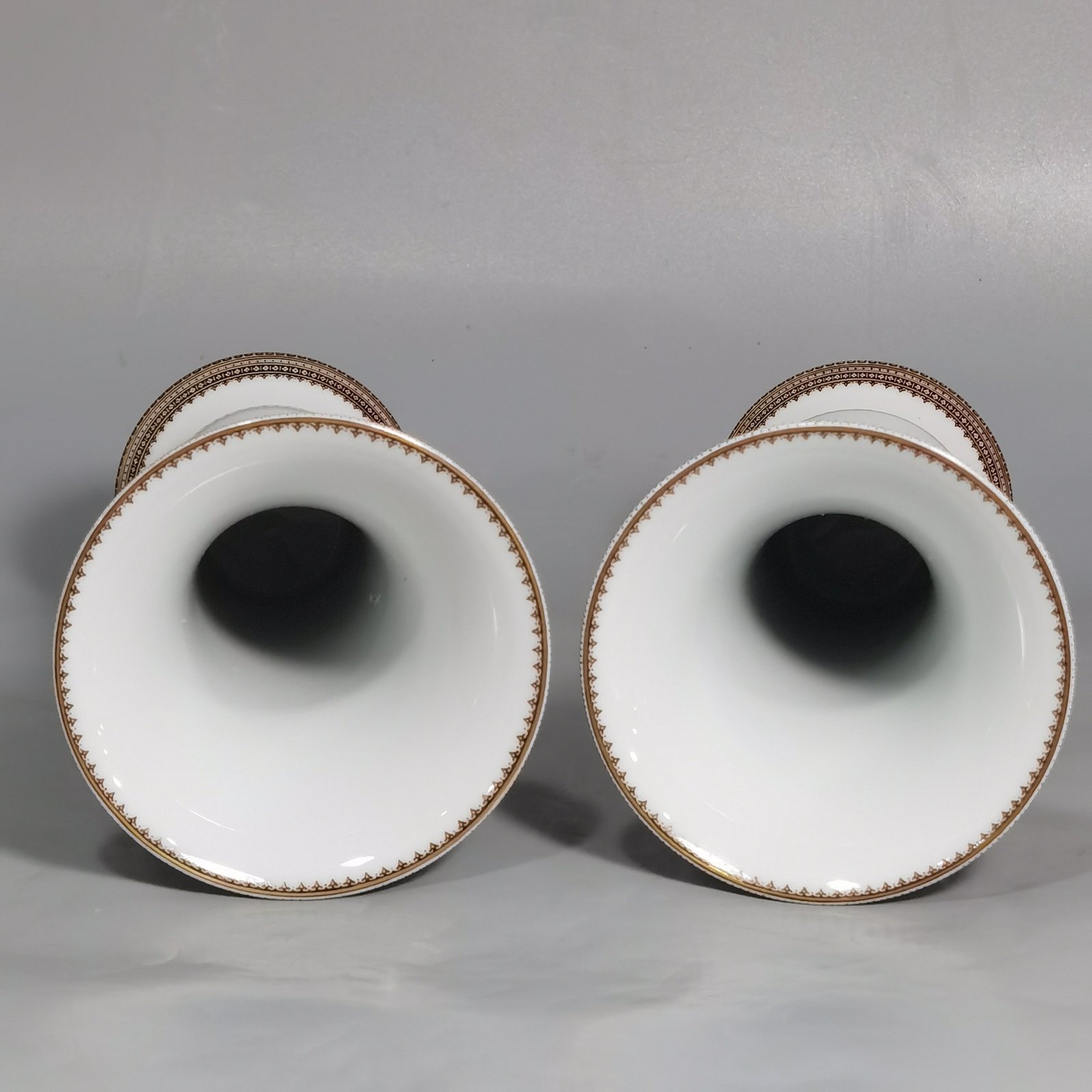 Qing Dynasty Yongzheng A pair of enamel plum and bamboo flower goblets