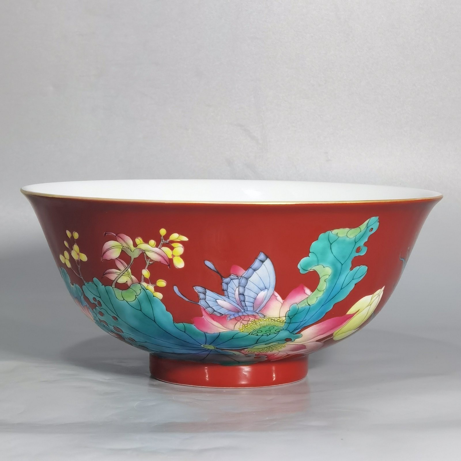 Qing Dynasty Yongzheng Enamel Coral Red Ground Lotus Bowl