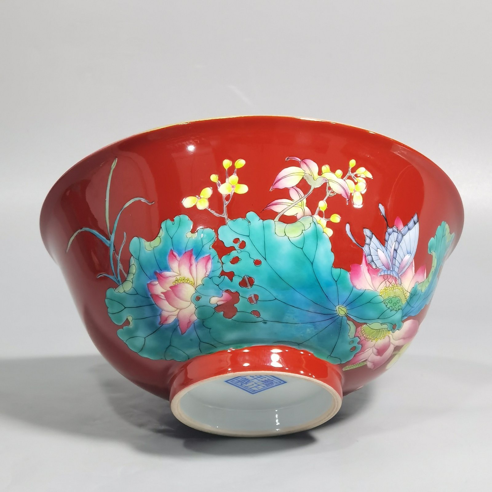 Qing Dynasty Yongzheng Enamel Coral Red Ground Lotus Bowl