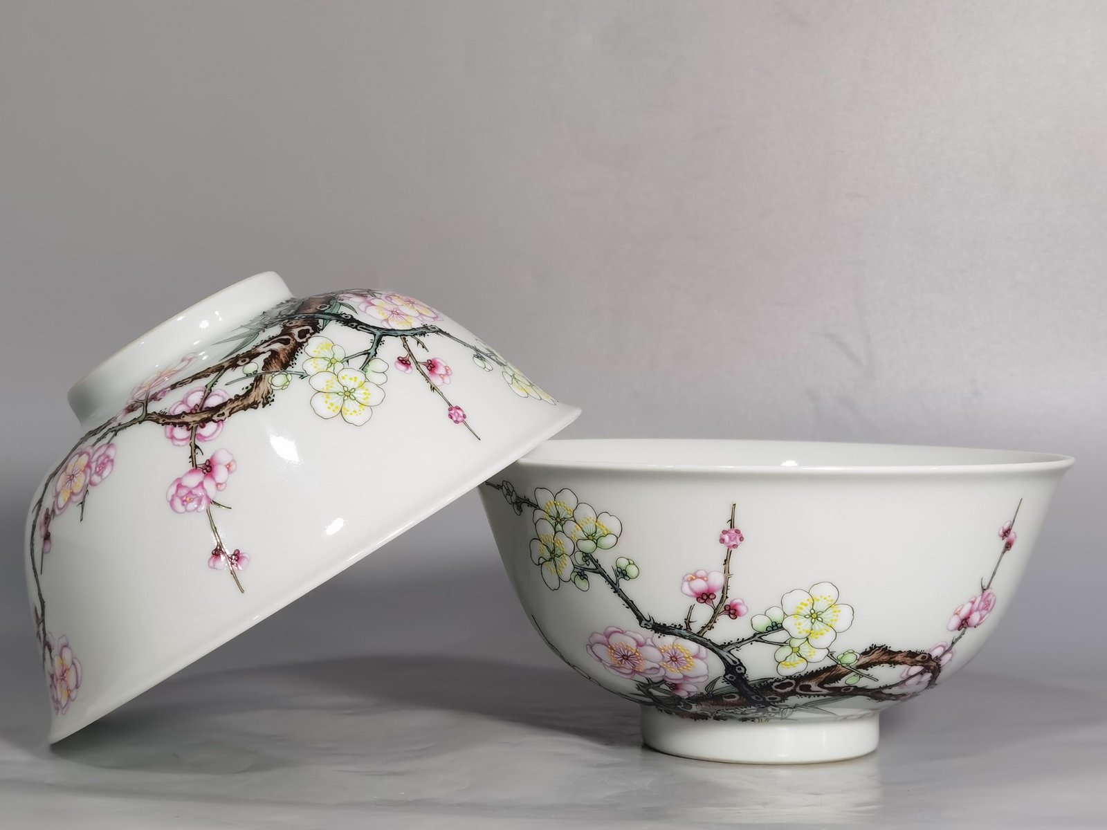 Qing Dynasty Yongzheng Enamel Bamboo and Plum Double Clear Bowl