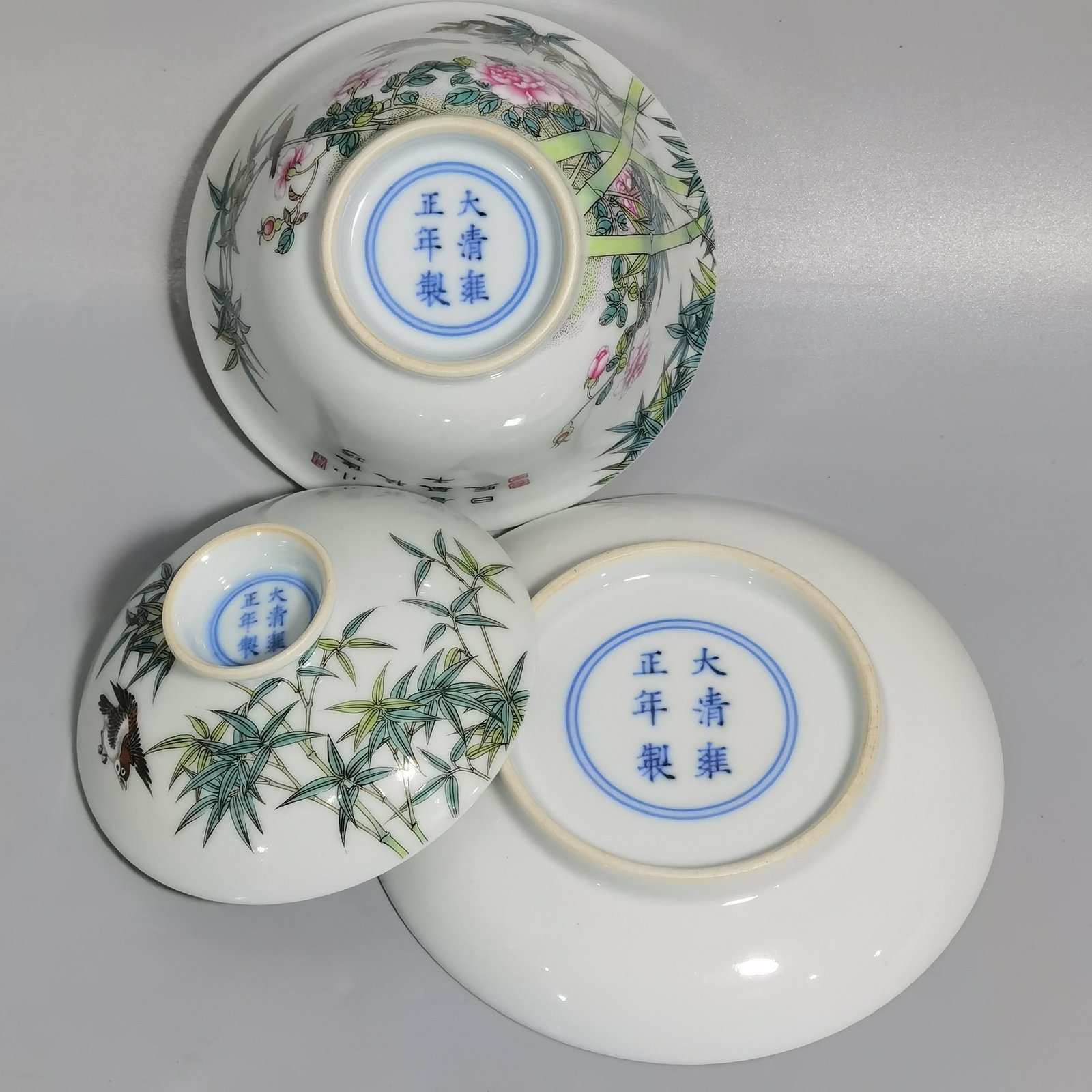 Qing Dynasty Yongzheng a pair of enamel bowls with bamboo sparrow pattern