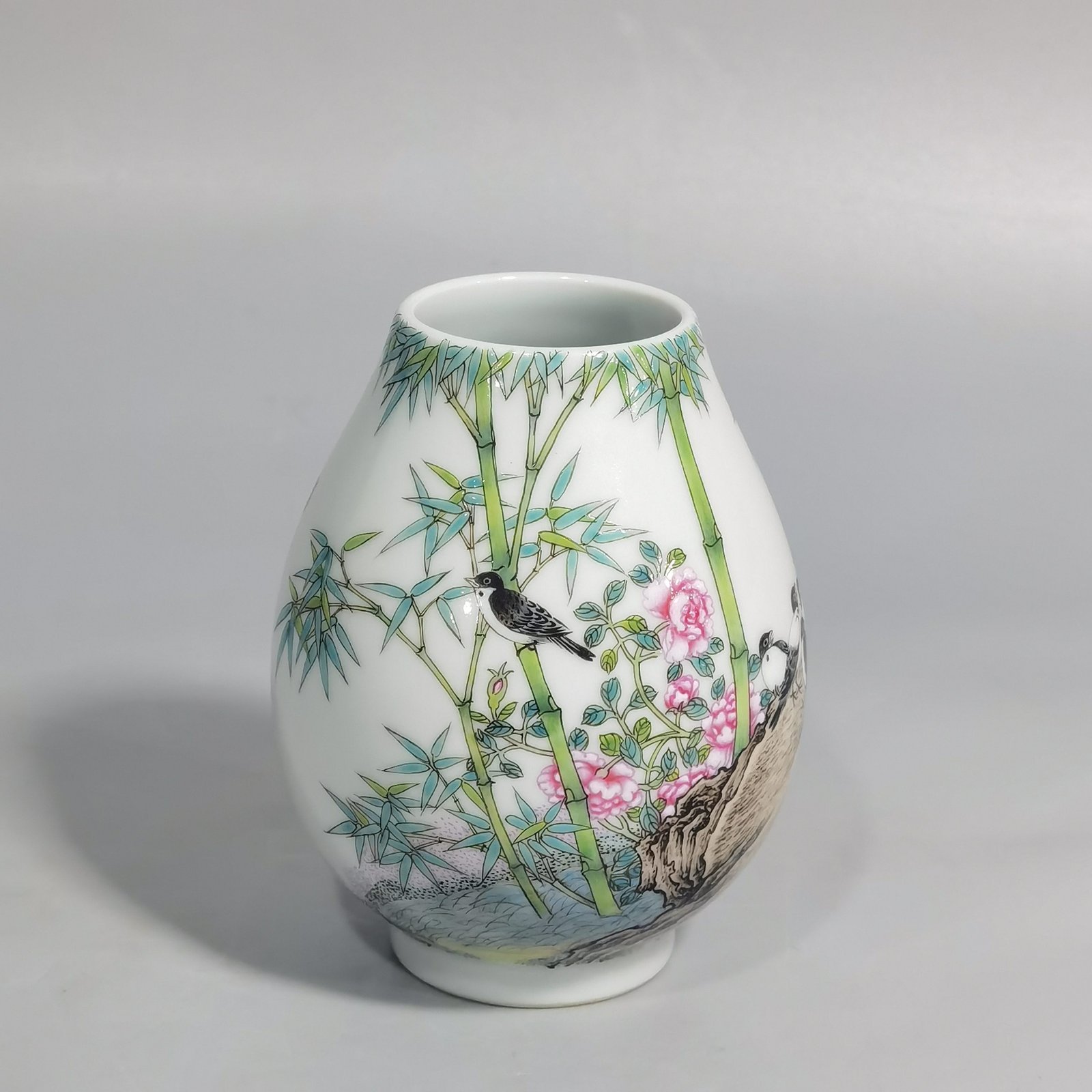 Qing Dynasty Yongzheng Enamel Bamboo Bird Pattern Water Bowl