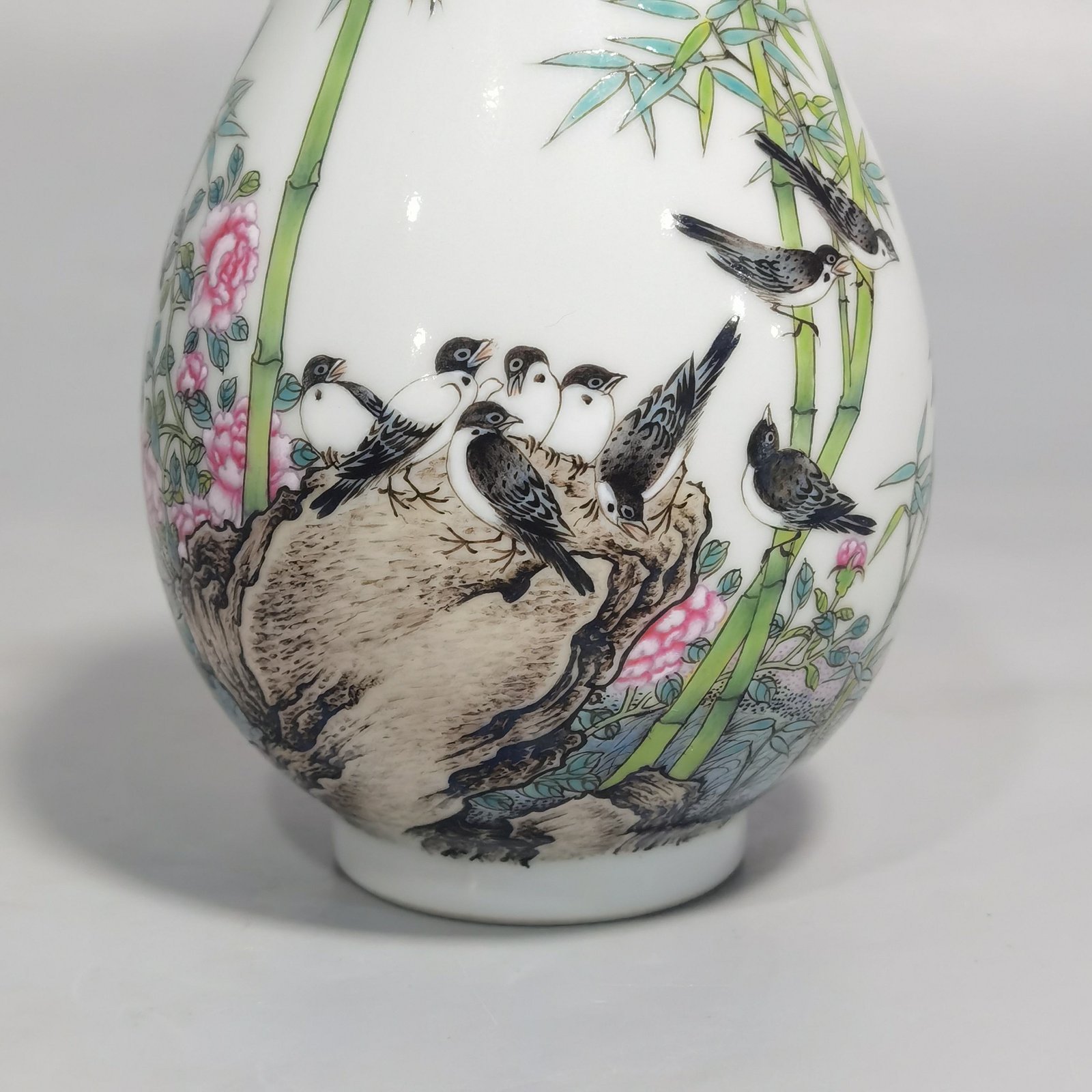 Qing Dynasty Yongzheng Enamel Bamboo Bird Pattern Water Bowl