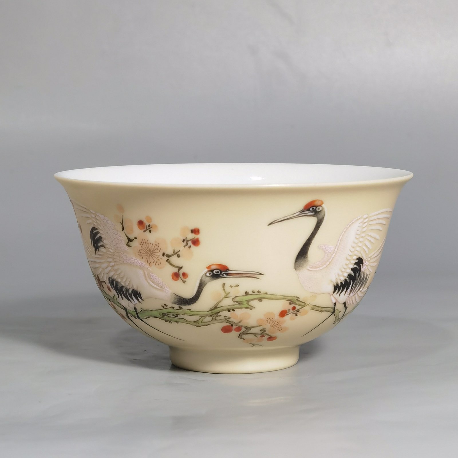 Qing Dynasty Yongzheng A pair of enamel beige-glazed plum blossom crane tea balls