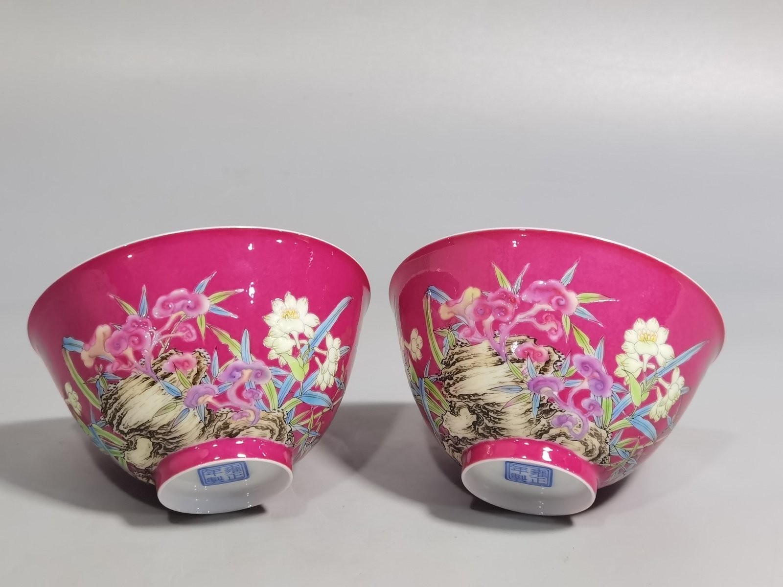 Qing Dynasty Yongzheng a pair of enamel-colored rouge-red Bowl