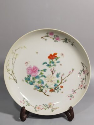 Qing Dynasty Yongzheng Pastel Four Seasons Flowers Butterflies and Peonies Plate