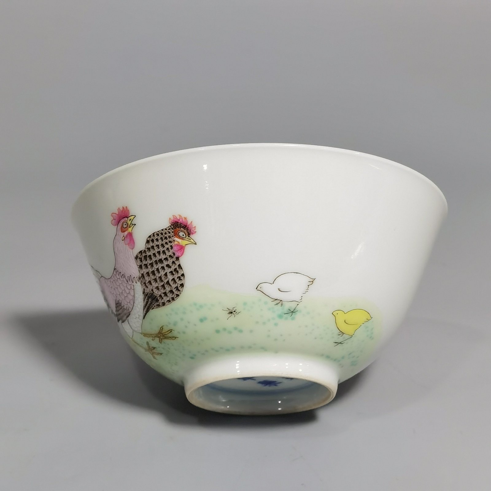 Qing Dynasty Yongzheng a pastel chicken cup with a lucky picture meaning good luck