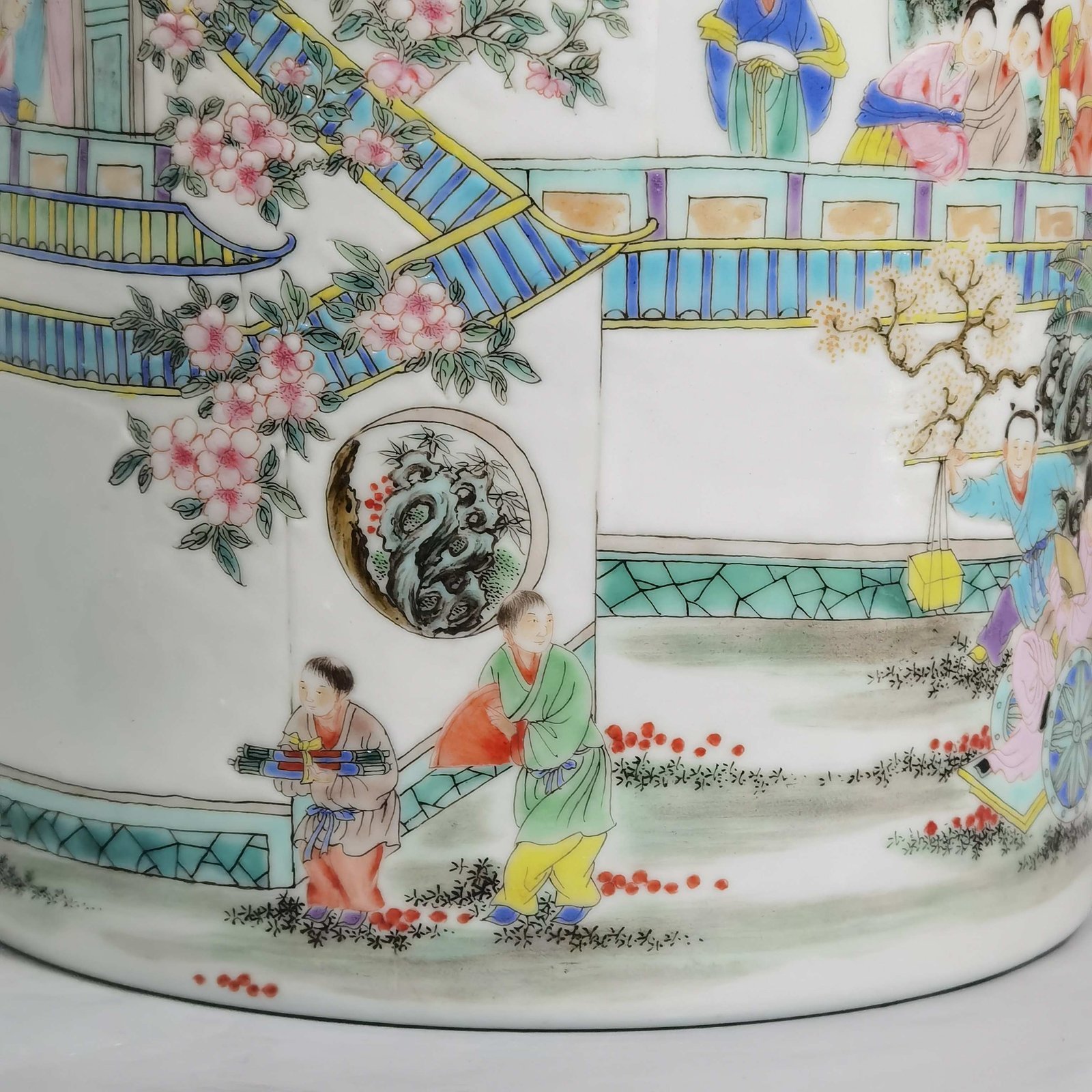 Qing Dynasty Yongzheng a pastel painting of a fruit-throwing cart pen