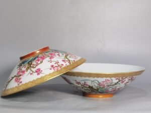 Qing Dynasty Yongzheng pastel painted with gold plum orchid bamboo hat bowl