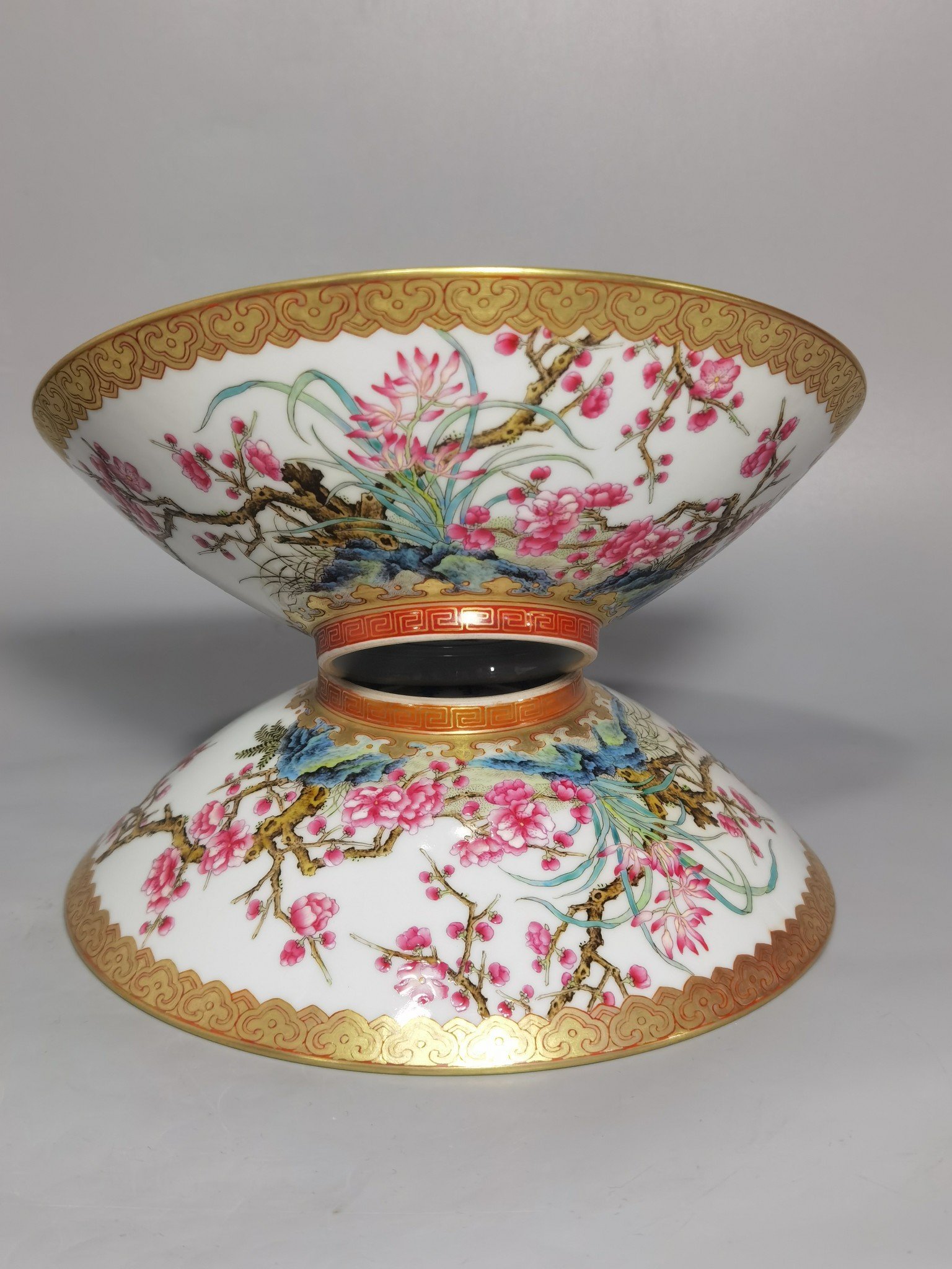Qing Dynasty Yongzheng pastel painted with gold plum orchid bamboo hat bowl