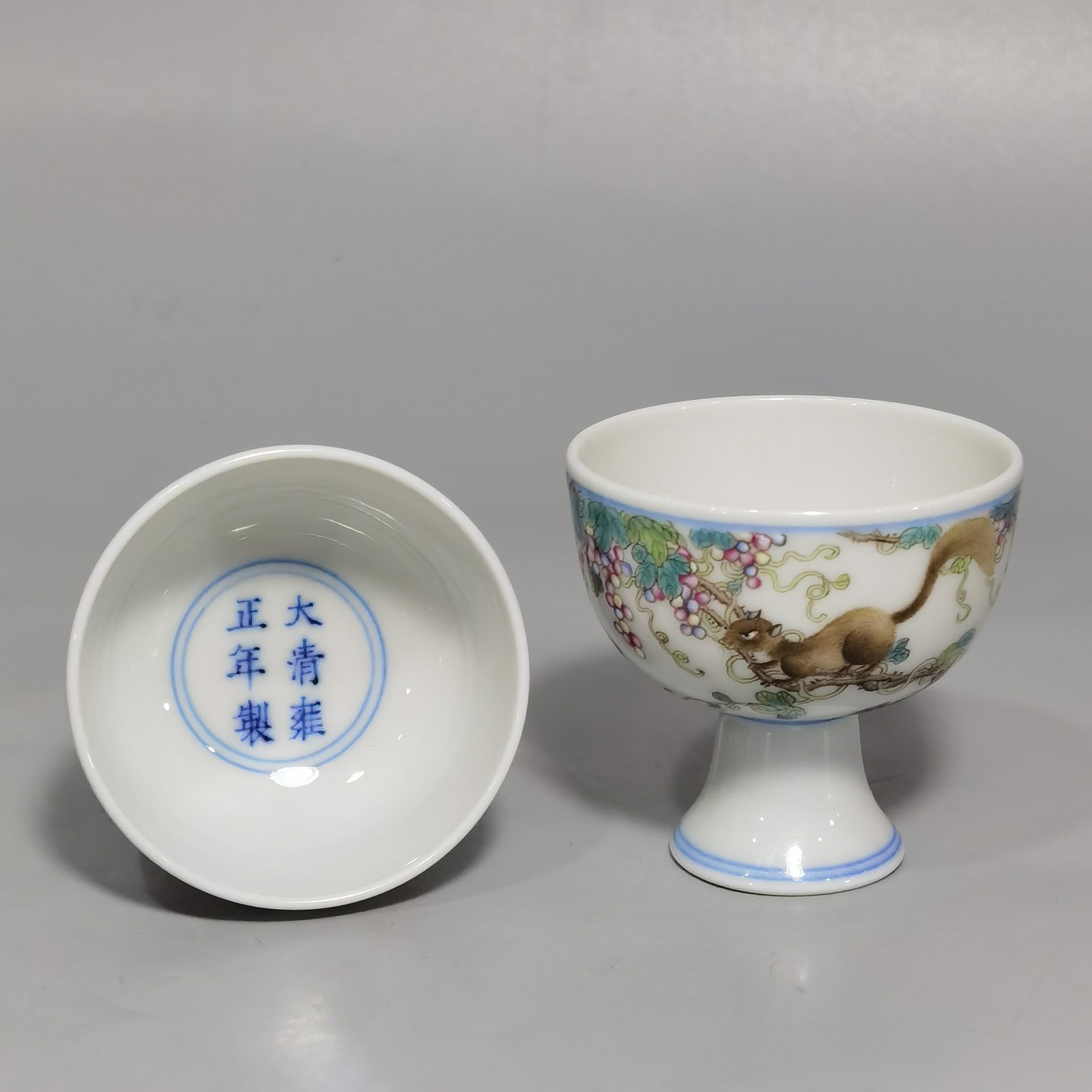 Qing Dynasty Yongzheng Pastel Squirrel Grape Goblet
