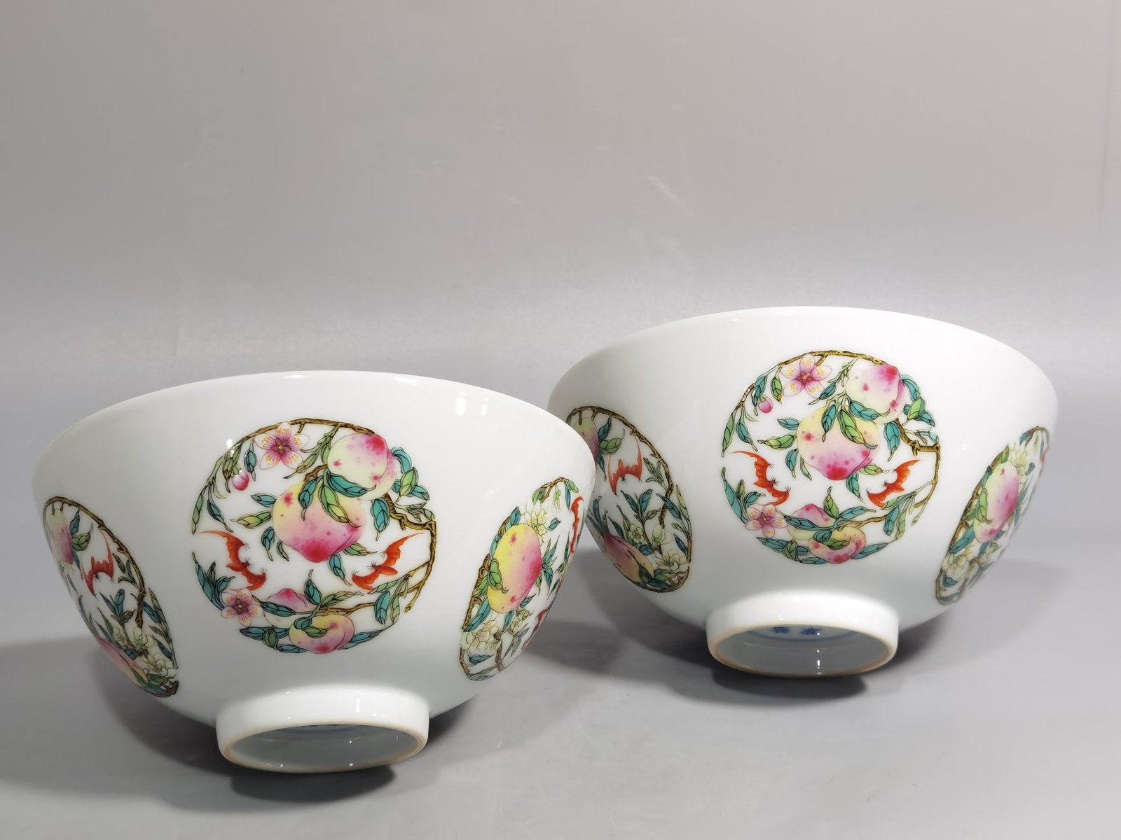 Qing Dynasty Yongzheng a pair of pastel colored bowls with double patterns of happiness and longevity