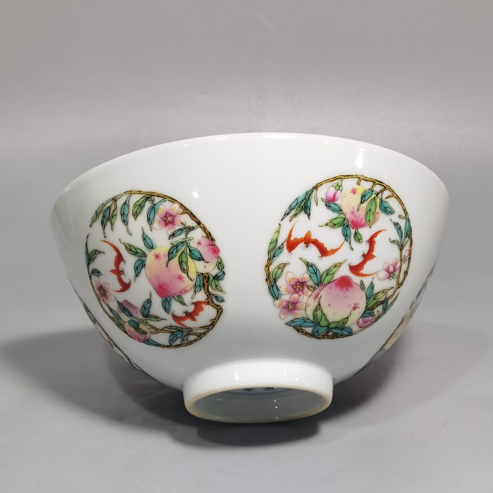 Qing Dynasty Yongzheng a pair of pastel colored bowls with double patterns of happiness and longevity