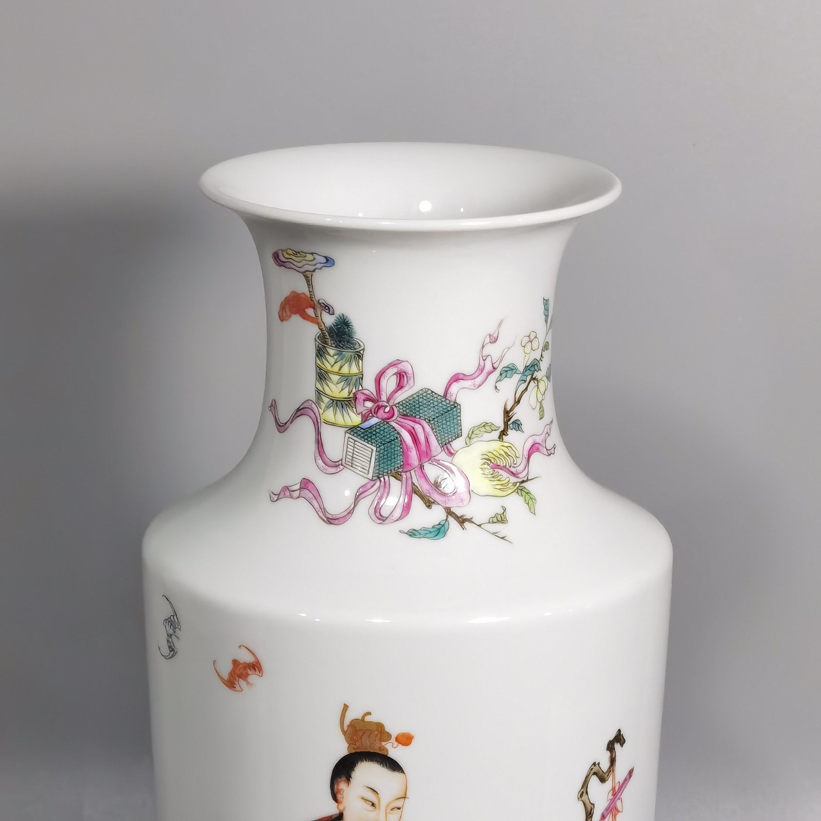 Qing Dynasty Yongzheng Pastel Guanyin vase with three stars of fortune longevity and longevity