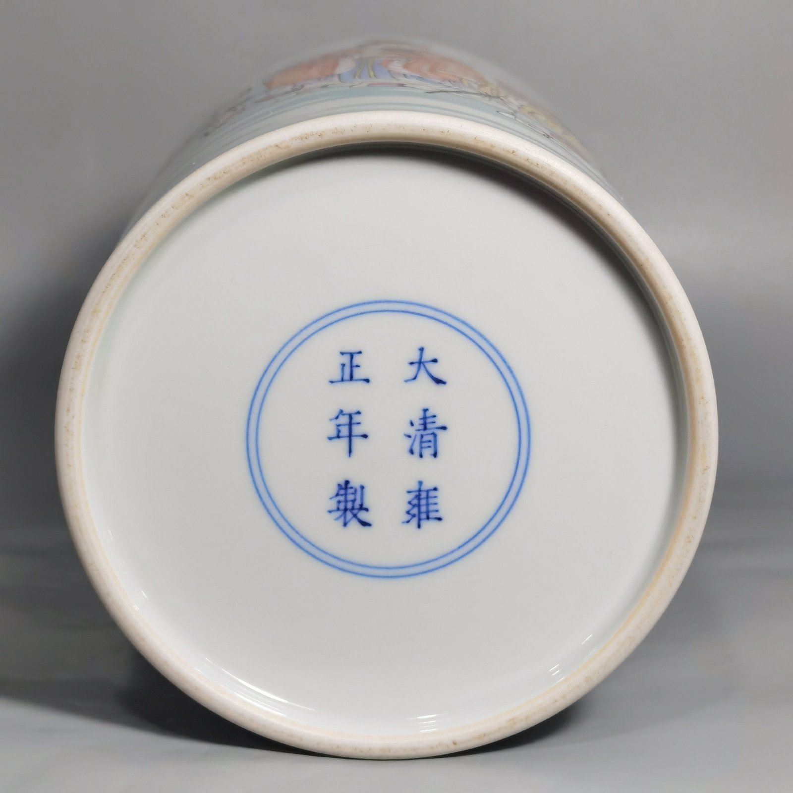 Qing Dynasty Yongzheng Pastel Guanyin vase with three stars of fortune longevity and longevity
