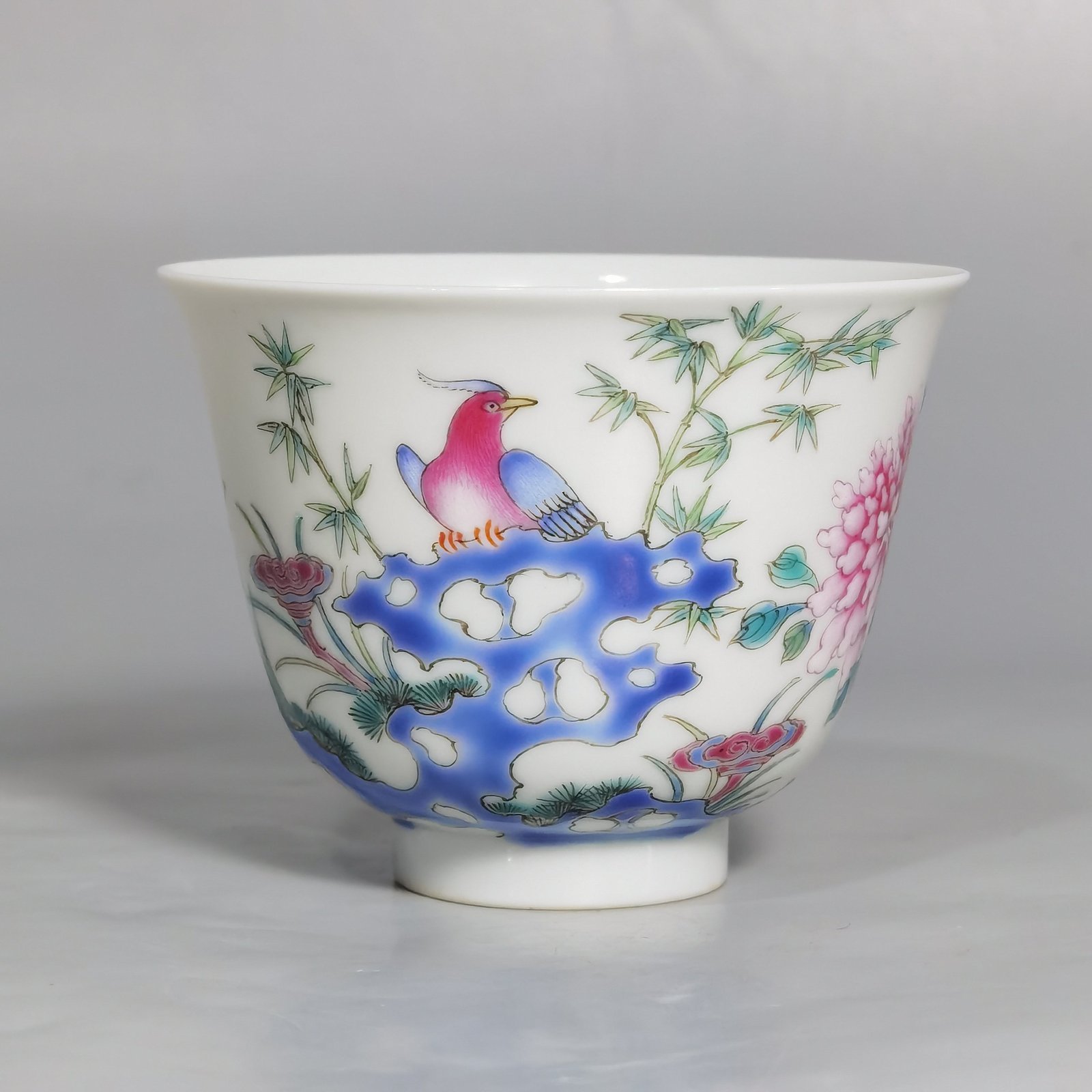 Qing Dynasty Yongzheng A pair of pastel flower and bird cups