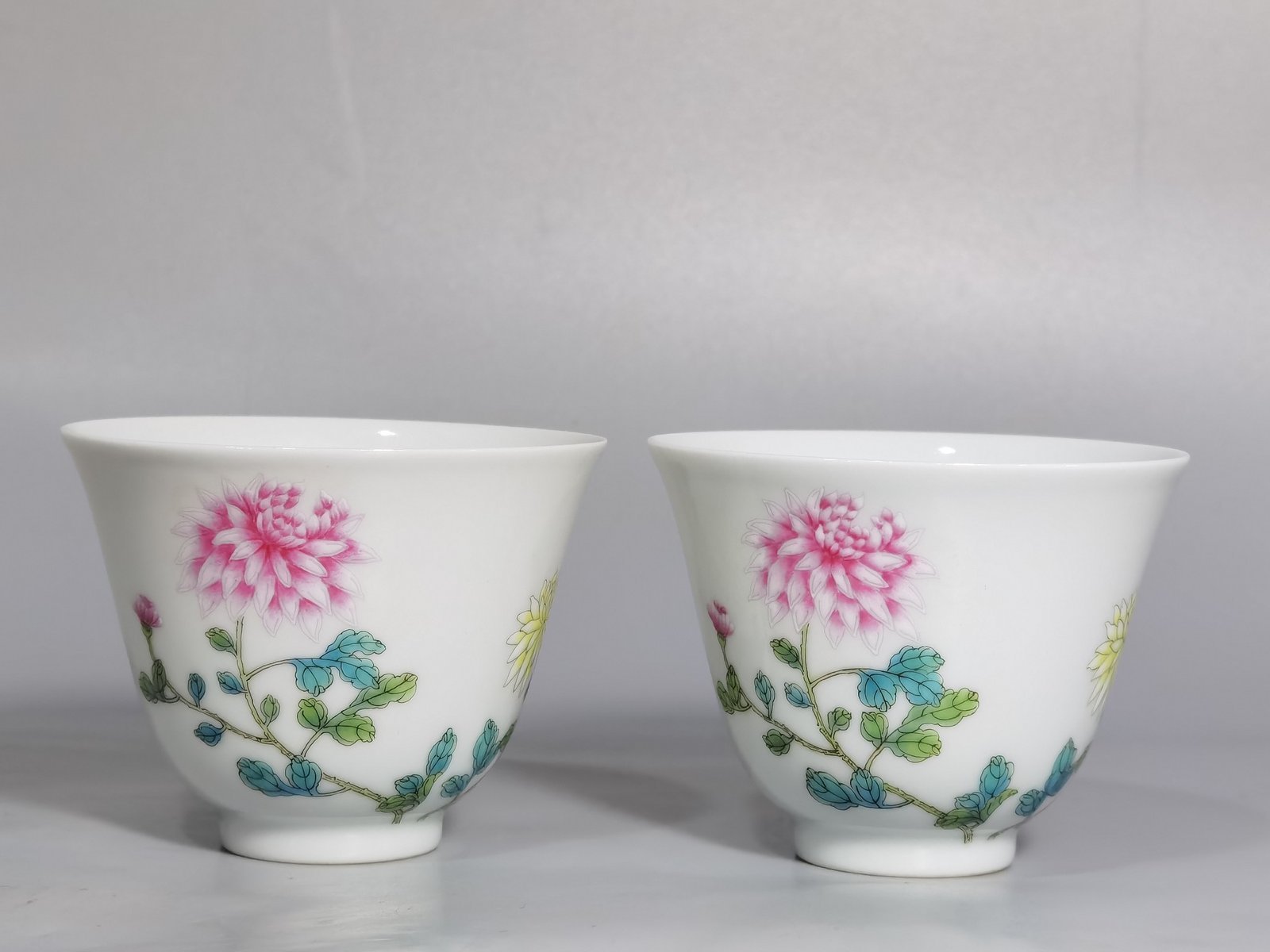 Qing Dynasty Yongzheng Pastel poetic marigold plum pattern cup