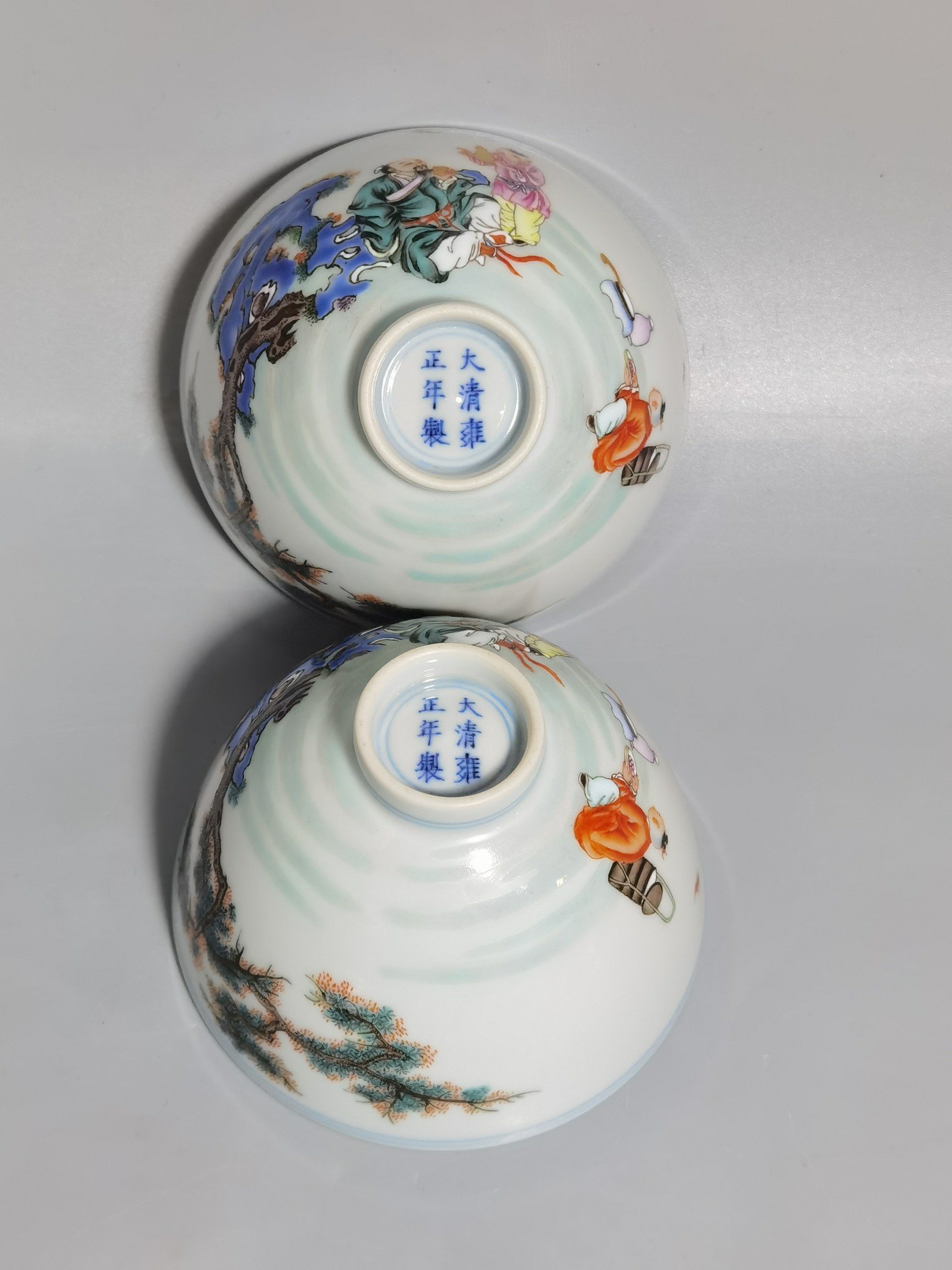 Qing Dynasty Yongzheng Pastel Gaoshi pattern chicken heart cup