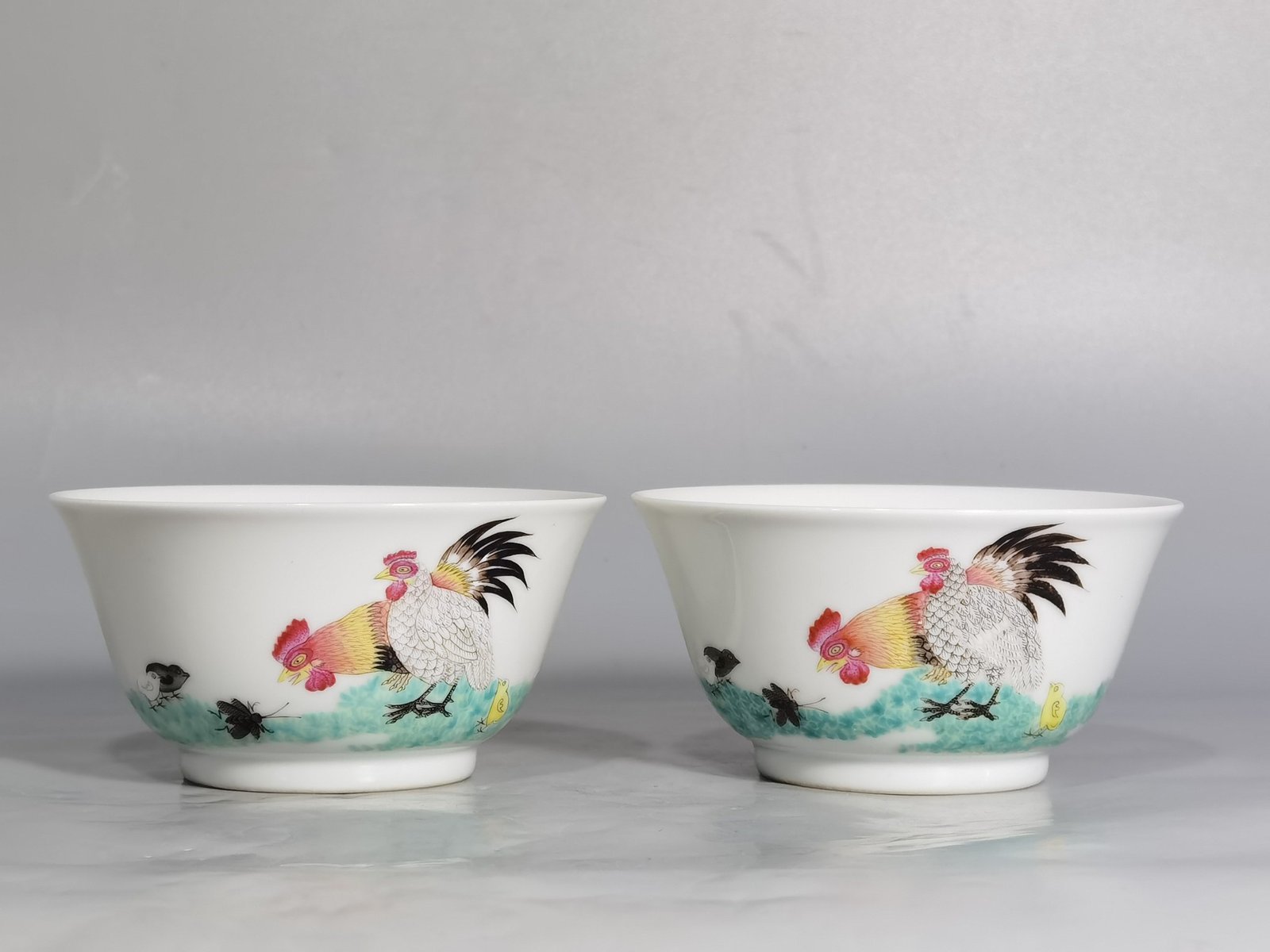 Qing Dynasty Yongzheng famille rose chicken cup
