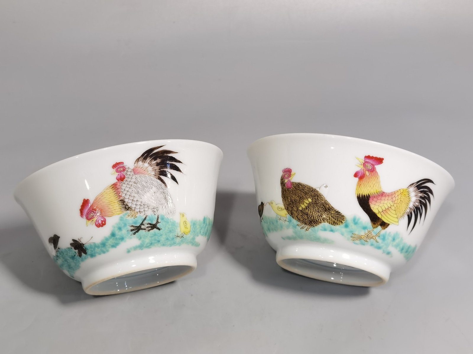 Qing Dynasty Yongzheng famille rose chicken cup