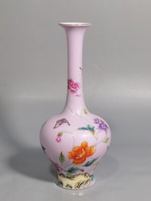 Qing Dynasty Yongzheng Rolled famille rose poppy vase