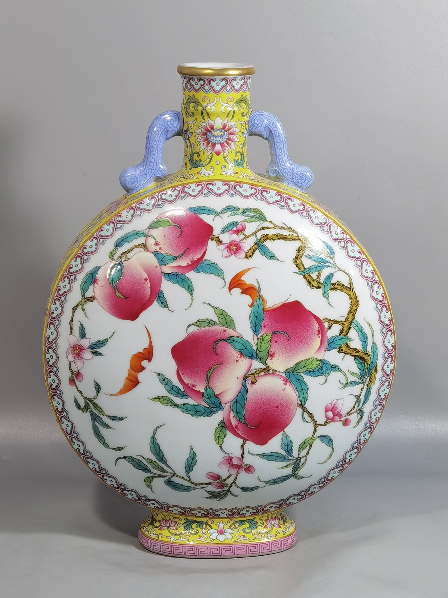 Qing Dynasty Yongzheng a yellow ground pastel color with blessings and longevity wrapped