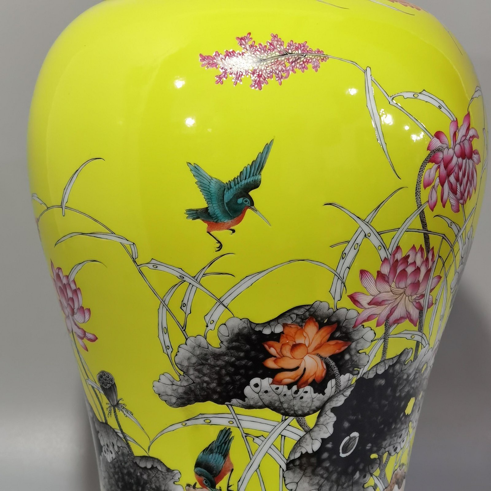 Qing Dynasty Yongzheng yellow ground pastel color lotus and kingfisher plum vase