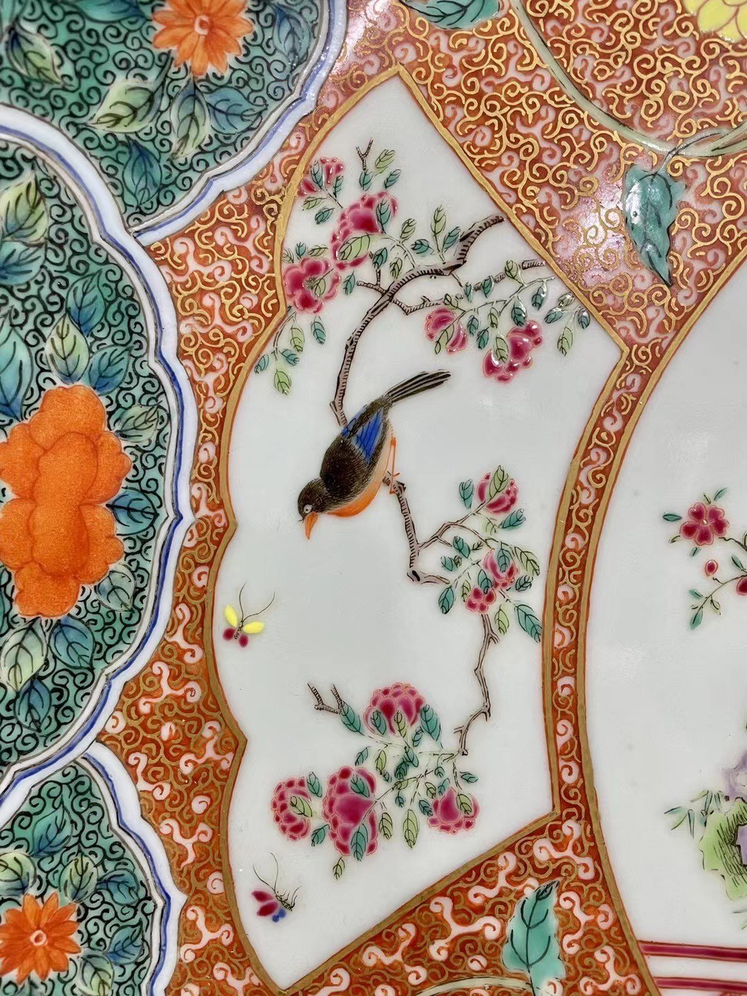 Qing Dynasty Yongzheng an enamel flower and bird dish with entwining branches and a window