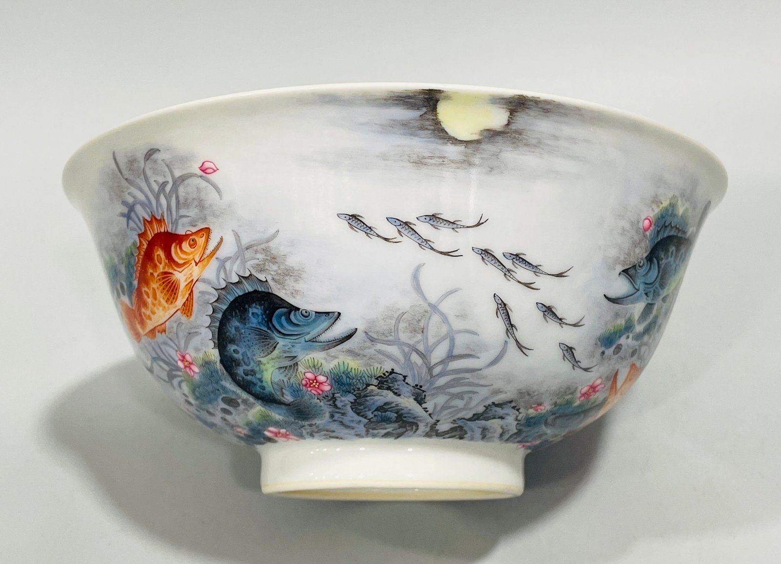 Qing Dynasty Yongzheng enamel fish bowl