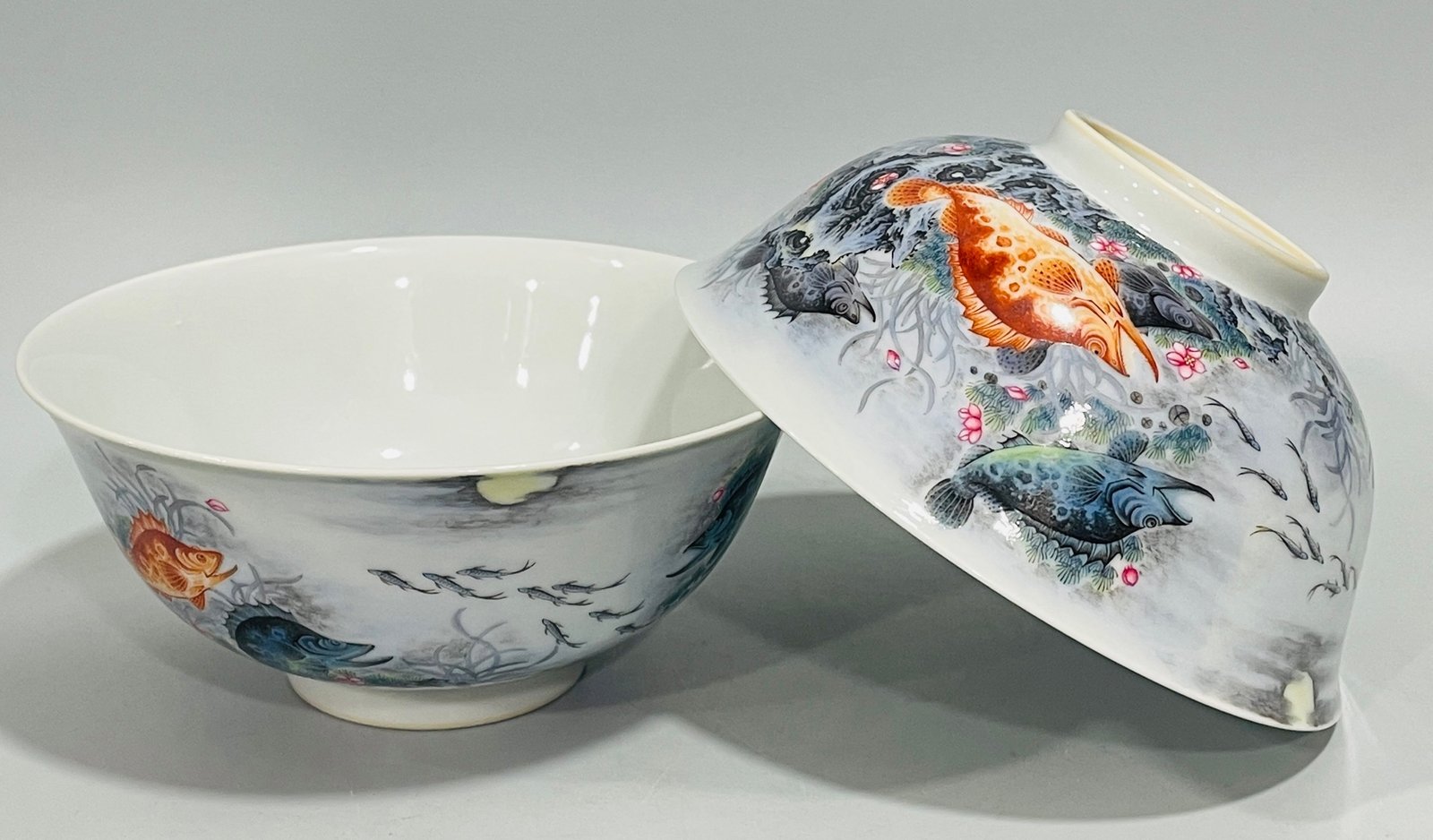 Qing Dynasty Yongzheng enamel fish bowl