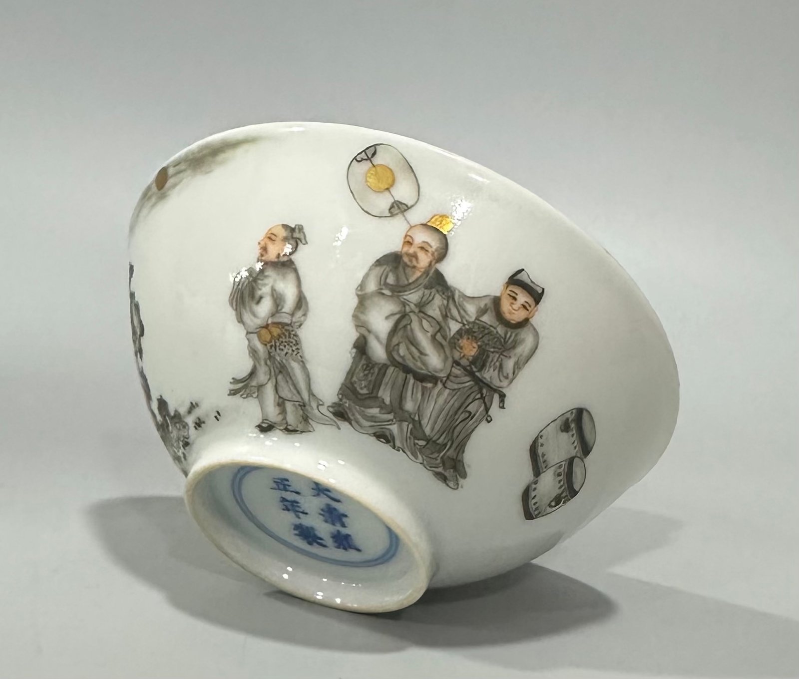 Qing Dynasty Yongzheng Ink and gold figure Mi Fu worshiping stone cup