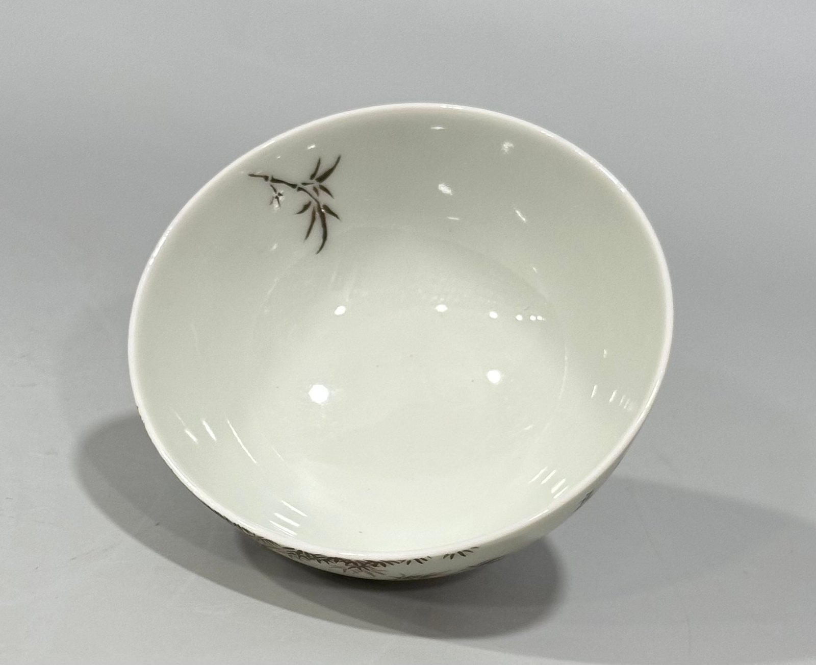 Qing Dynasty Yongzheng Ink color sparrow bamboo cup