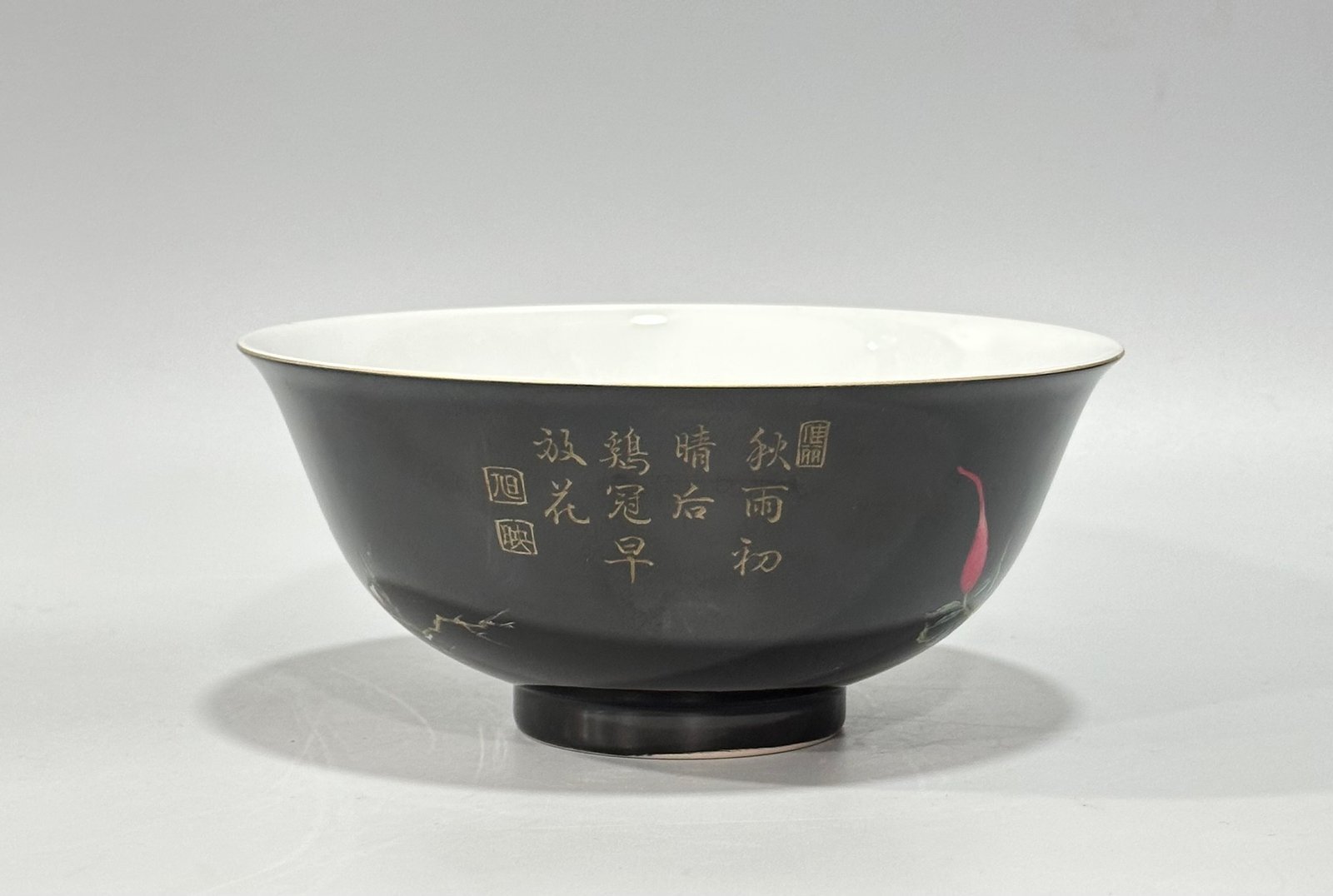 Qing Dynasty Yongzheng Enamel black gold glaze flower poetry bowl