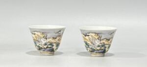 Qing Dynasty Yongzheng Enamel cup with colorful clouds bats pine and crane patterns