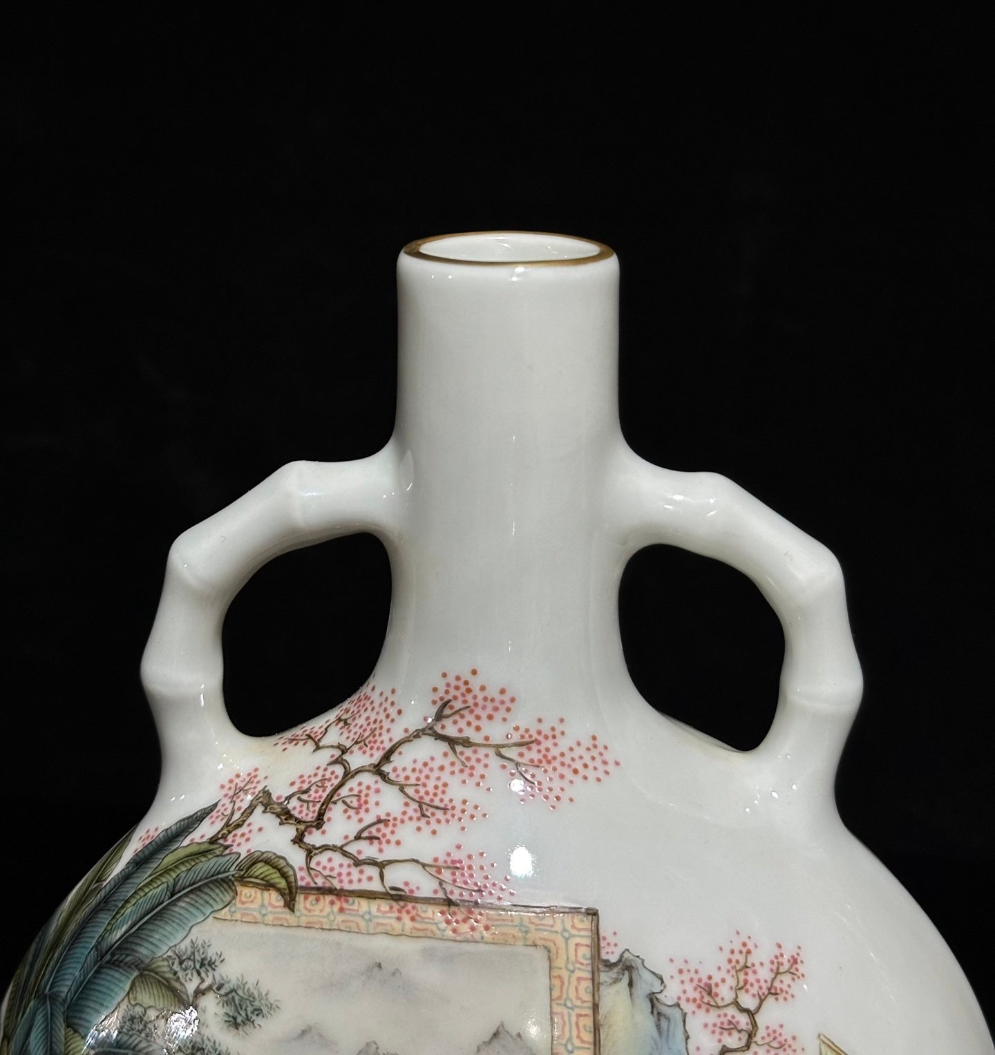 Qing Dynasty Yongzheng Enamel figure with figures and figures of literati small moon vase with two ears