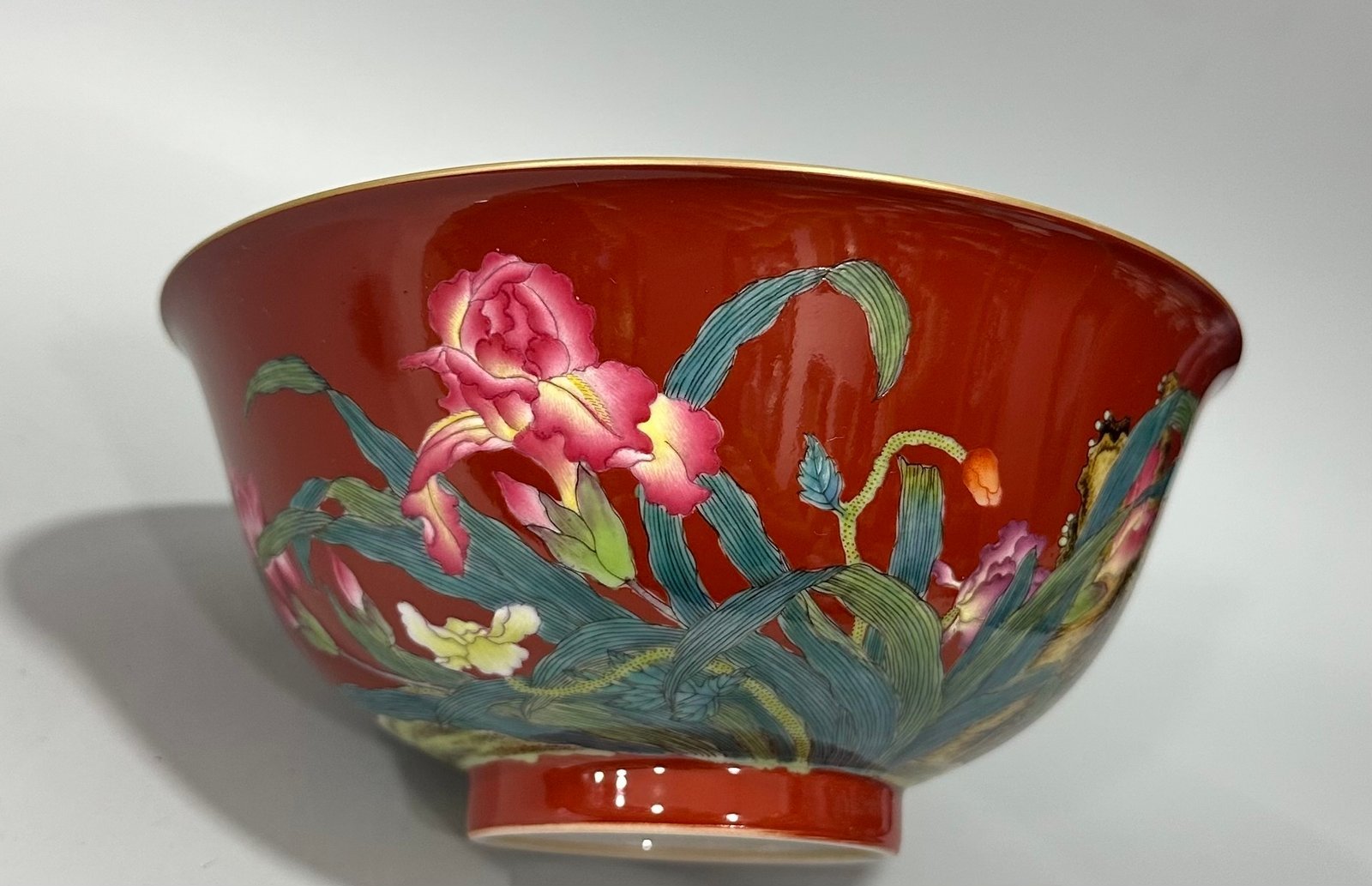 Qing Dynasty Yongzheng Enamel coral red orchid pattern bowl
