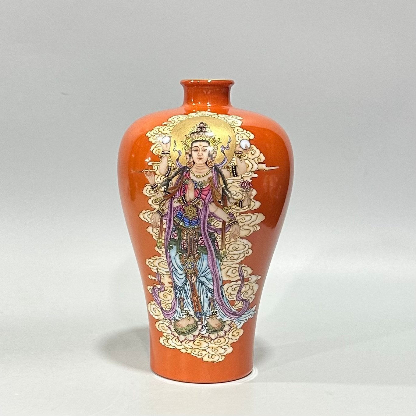 Qing Dynasty Yongzheng Enamel coral red thangka pattern small plum vase