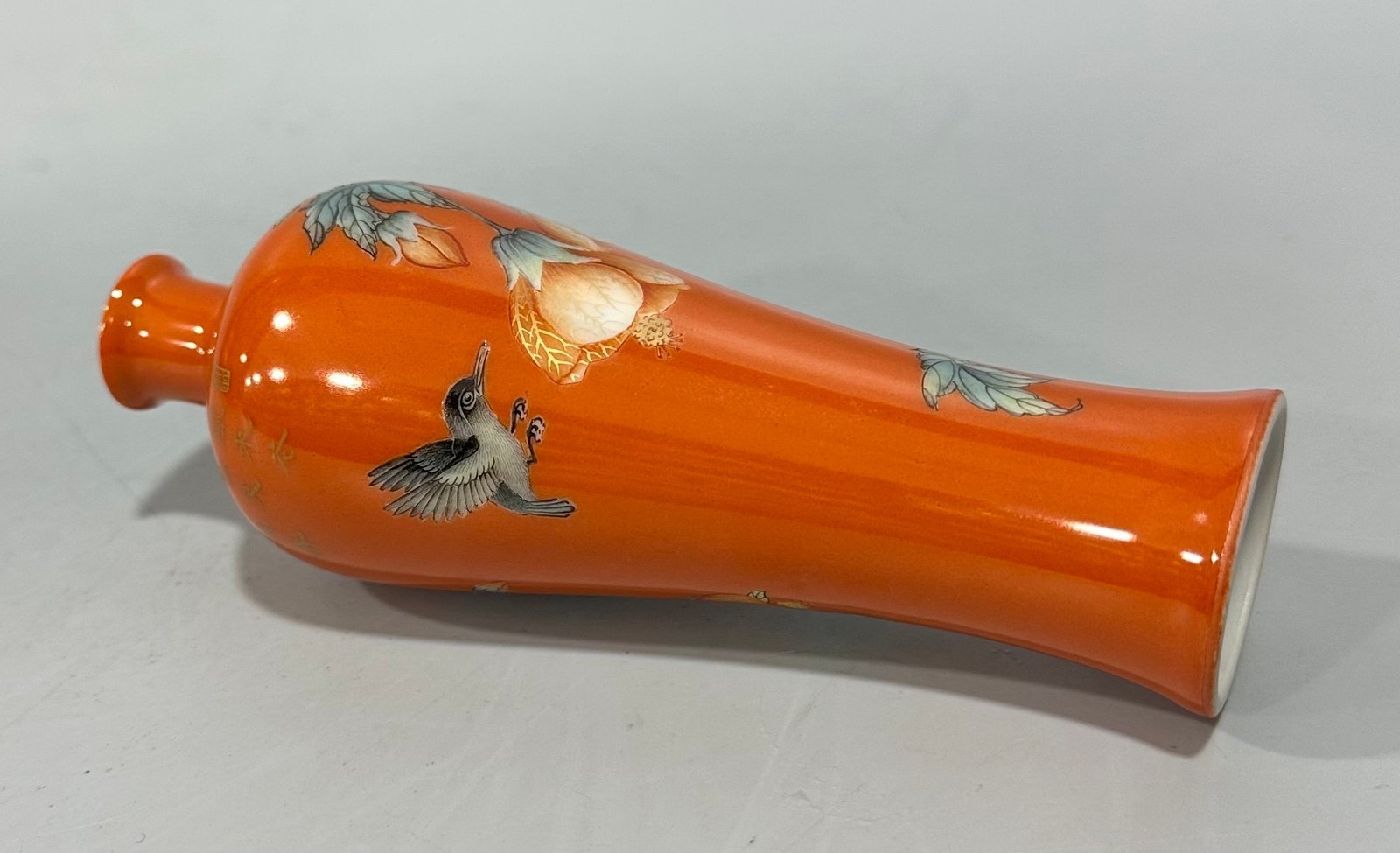 Qing Dynasty Yongzheng Small plum vase with enamel coral red flowers and birds gold-painted poems