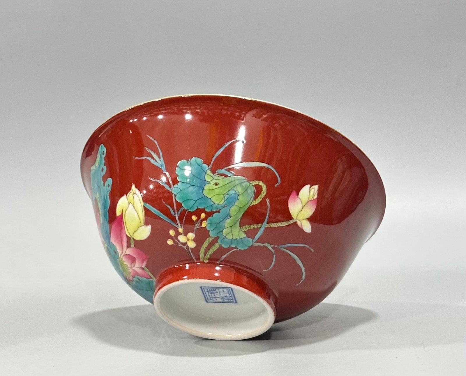 Qing Dynasty Yongzheng Enamel coral red flower bird and butterfly love pattern bowl