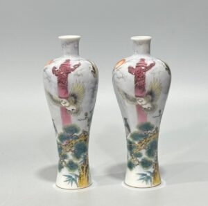 Qing Dynasty Yongzheng enamel plum vase with auspicious bird pattern