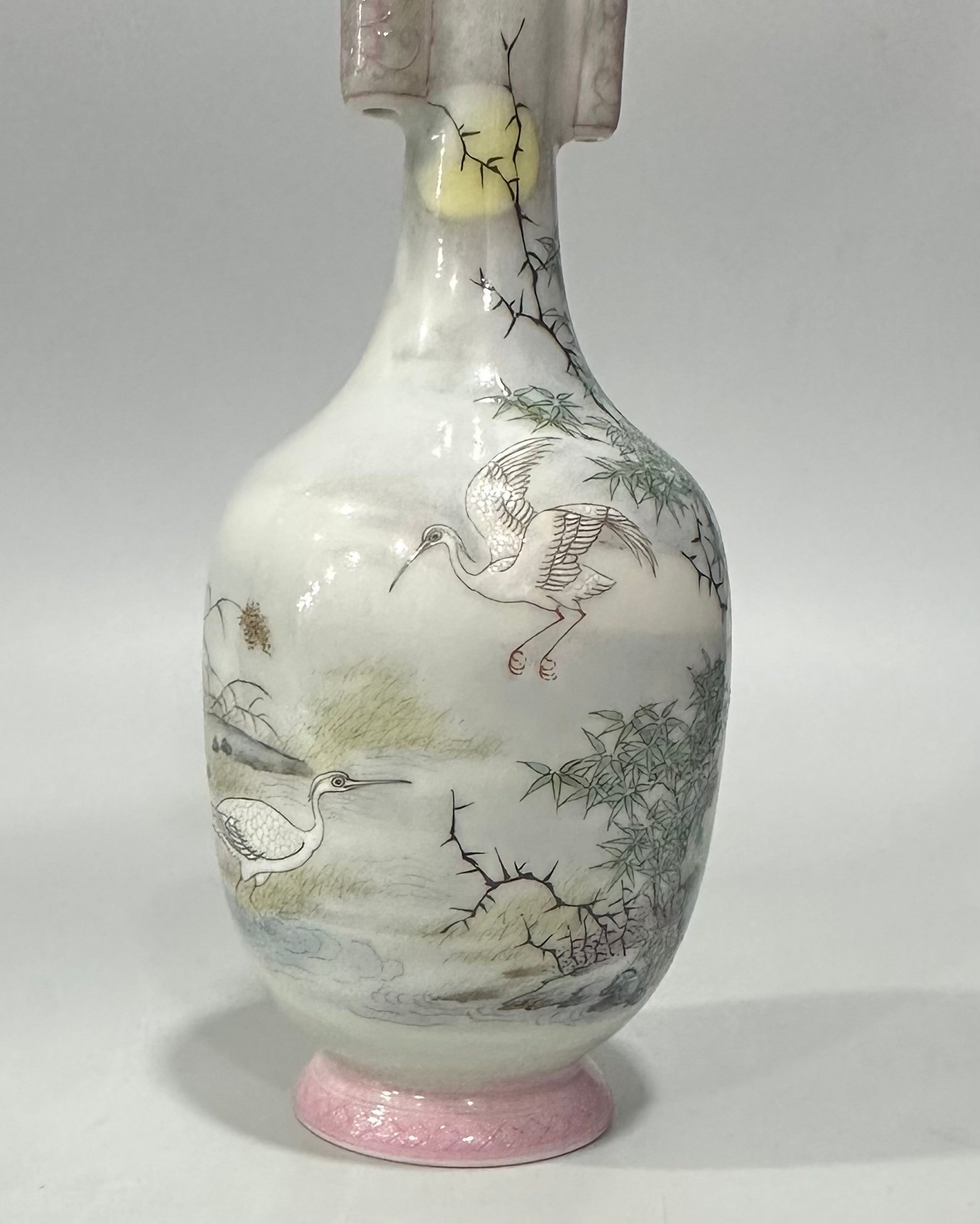 Qing Dynasty Yongzheng Enamel small vase with bamboo and crane pattern