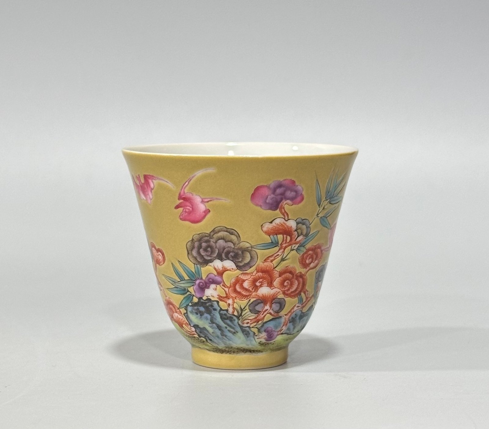 Qing Dynasty Yongzheng Enamel beige glaze cup with auspicious patterns