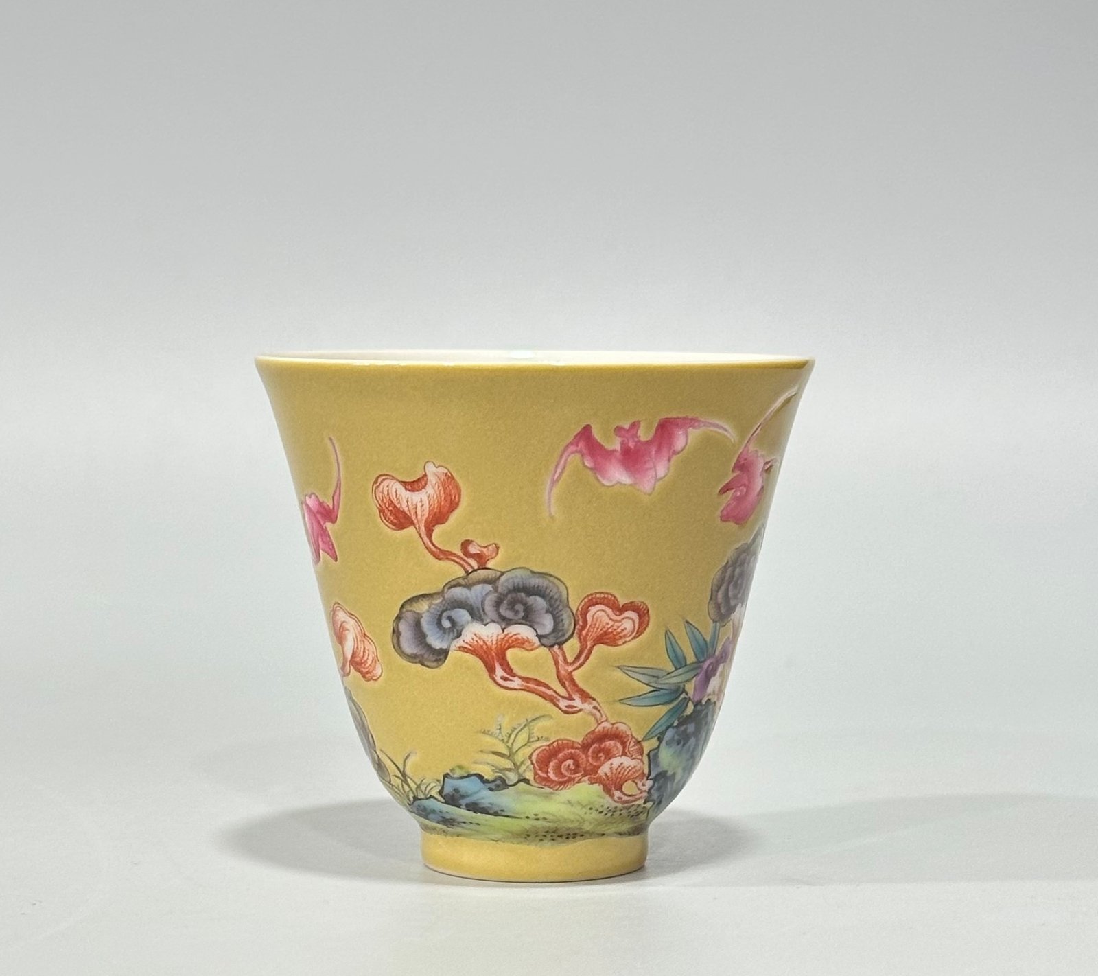 Qing Dynasty Yongzheng Enamel beige glaze cup with auspicious patterns