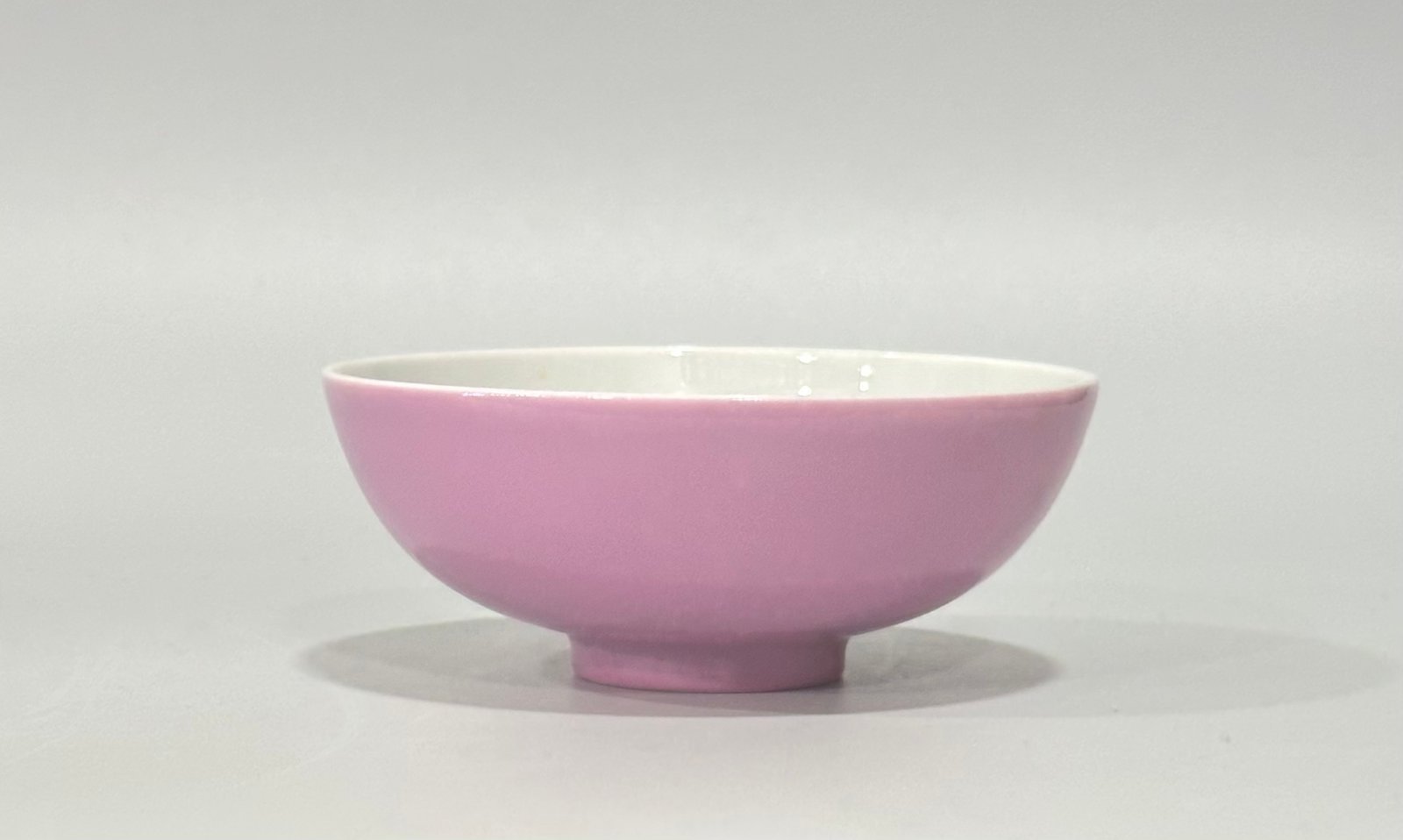 Qing Dynasty Yongzheng Enamel rouge water-painted litchi pattern cup